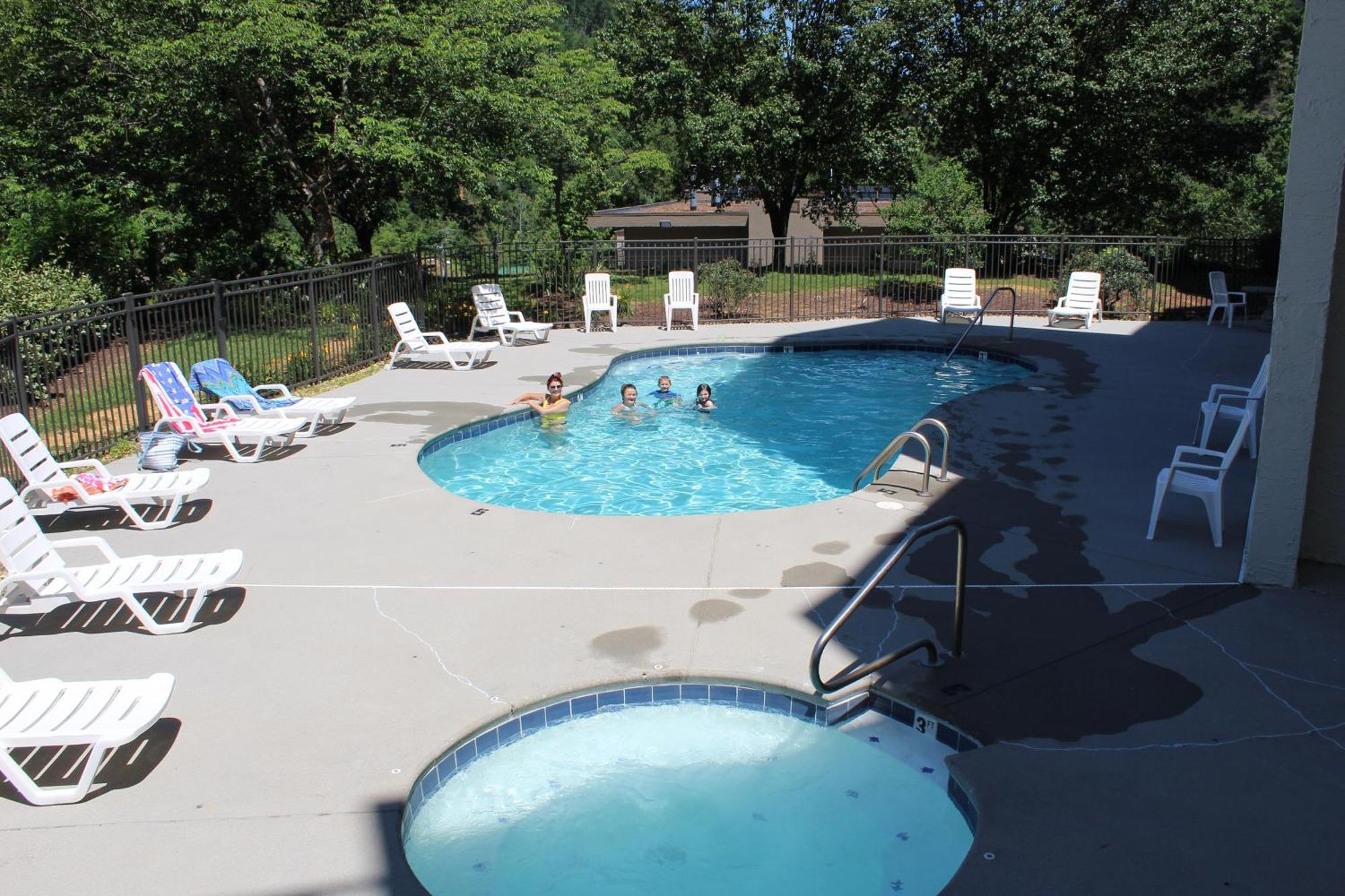 Gatlinburg Chateau Condo 510 ภายนอก รูปภาพ